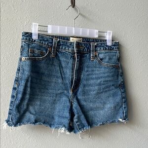 Blue High-Waisted Jean Shorts with Frayed Hem